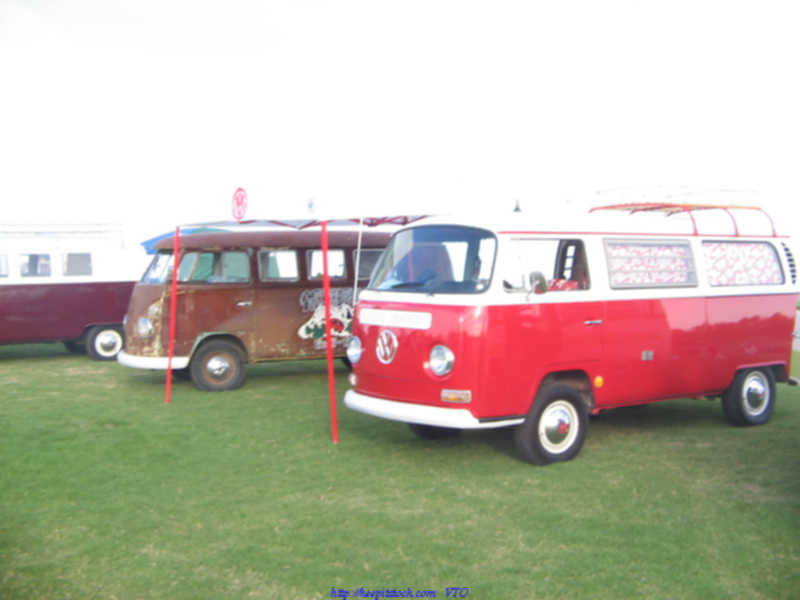 busesbytheriver2006 (9).jpg