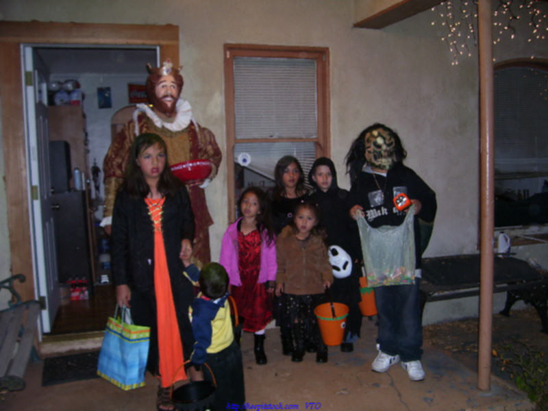 Holloween 2006 050.jpg