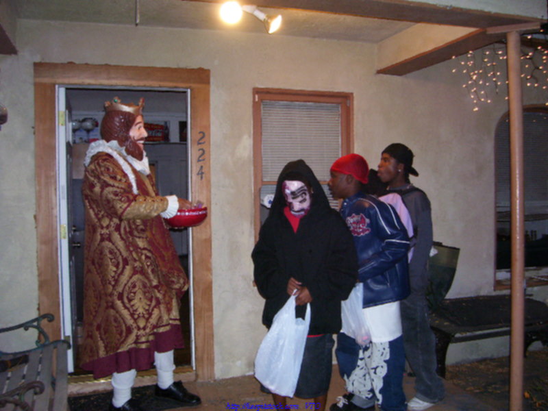 Holloween 2006 054.jpg